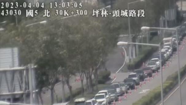 國5北上變停車場！4路段紅爆時速剩27公里