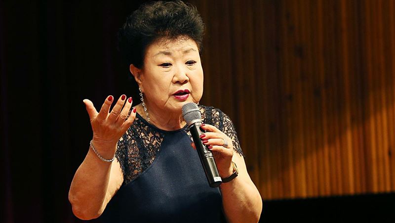 85歲「沙啞歌后」倒臥於家中送醫不治逝世