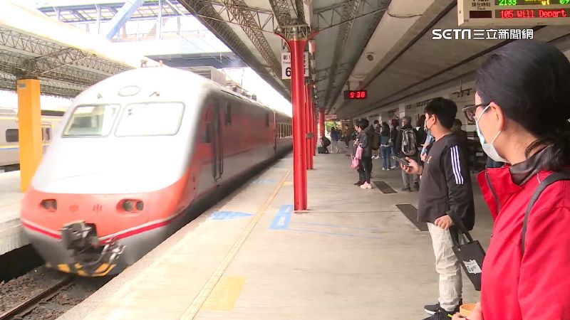 台鐵駁「全車等她」副站長下令關門沒通融