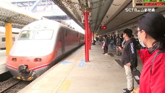 台鐵駁「全車等她」副站長下令關門沒通融