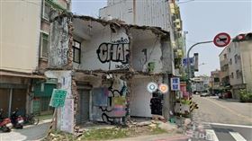 高雄左營區驚見沒牆壁的出租物件。（圖／翻攝自Google地圖）