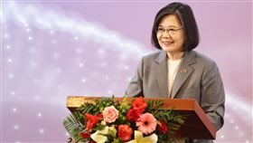 蔡總統出席貝國婦女賦權計畫成果展總統蔡英文（圖）於貝里斯當地時間4日上午出席「婦女賦權計畫成果展」並致詞。中央社記者趙世勳攝  112年4月5日