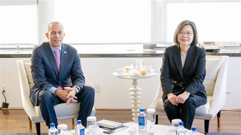畫面曝光！蔡英文紐約會晤眾院民主黨領袖