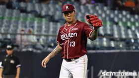 ▲富邦悍將主場開幕戰第3戰，樂天桃猿先發投手陳鴻文。（圖／記者劉彥池攝影）