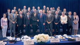 蔡麥會歷史性登場，副總統賴清德說，這幾年，在蔡總統的領導與台灣人民幾年來的共同努力下，我們正以最堅實的國力，讓世界看到台灣的重要。（圖／翻攝自賴清德臉書）

