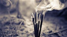 燒香,拜拜,祭祀（示意圖／Pixabay）