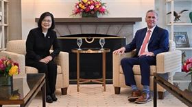 蔡英文會晤美眾議院議長麥卡錫（圖／翻攝自推特）
