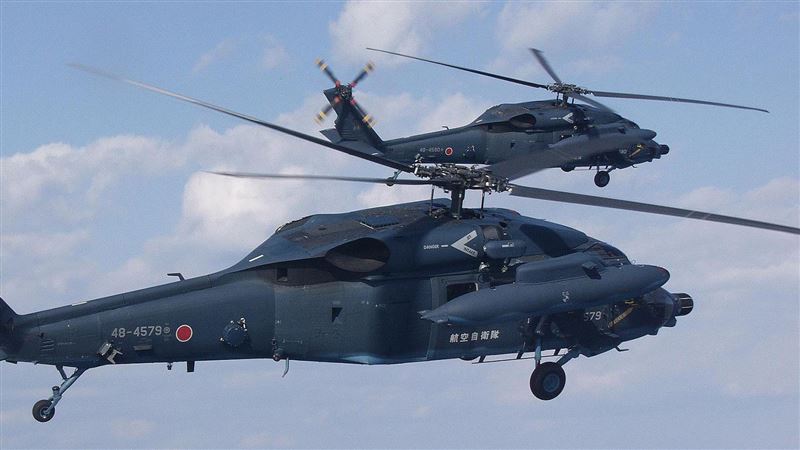 日本黑鷹直升機墜海　海面疑尋獲「殘骸」