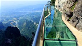 張家界天門山玻璃棧道，(圖／翻攝自百度百科)