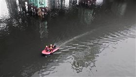 中正橋,新店溪,墜河,女高中生,新北