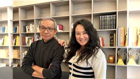 1993年創立的綠光劇團，在邁入第三個十年之際，將於今年上、下半年，先後呈獻「台灣文學劇場」首步曲：《清明時節》2023昇華版，以及新作「人間條件」系列之八《凡人歌》，邀請所有觀眾一同創藝起飛、完成一年一度的劇場儀式。