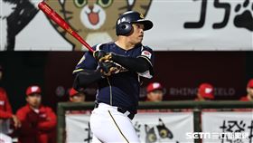 ▲味全龍主場開幕戰，中信兄弟外野手陳子豪。（圖／記者劉彥池攝影）