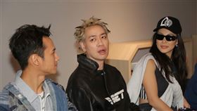 陳星翰（圖中）先前IG遭盜損失百萬。（圖／記者楊澍拍攝）