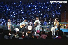 告五人 記者楊澍攝影