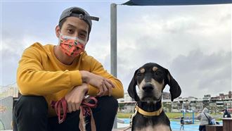 愛狗關籠睡　TOP DOG胡宇威見高燒急送醫