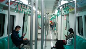 高雄捷運車廂/高捷(記者陳弋攝影)