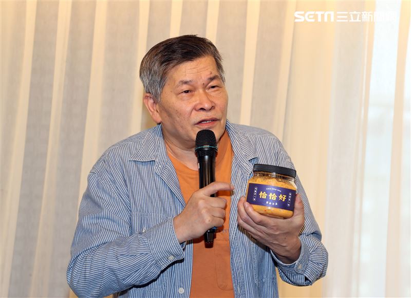 澎恰恰出席公益活動重新解釋債務近況。記者邱榮吉/攝影）