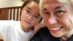 「爺孫戀」音樂人李坤城爆出死訊（圖／翻攝自林靖恩臉書）