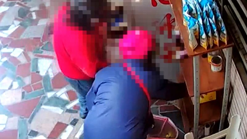 兩天一次！2婦掃光愛心物資　誇張畫面曝