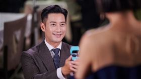 周孝安 米可白 一個屋簷下（圖／台視提供）