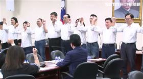 國民黨提名委員會提名第一波立委，傅崐萁站蔣萬安旁，陳玉珍站朱立倫身邊