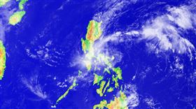 「台灣颱風論壇｜天氣特急」稍早指出，「珊瑚－胎死腹中，再等等」。（圖／翻攝自台灣颱風論壇）