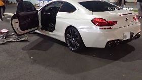 a債務車撞毆2400