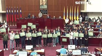 蔣萬安質詢首秀！藍綠白議員見面禮攻防