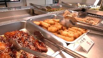 學餐自助餐貴桑桑！學生怨：比以前貴很多