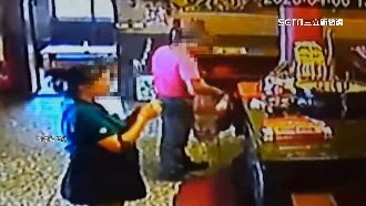 神明面前也敢偷！鴛鴦大盜搜刮供品果腹