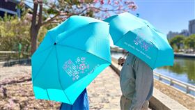 中鋼精心推出今（112）年度股東會紀念品「傘Ｑ（Thank you）」。（圖／中鋼提供）