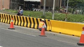 臉書社團「路上觀察學院」