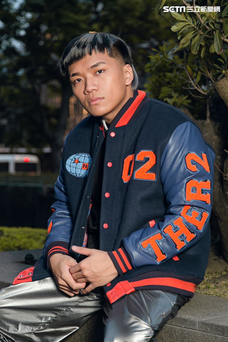 小記者大明星阿跨面三立新聞網專訪。 （圖／記者楊澍攝影）