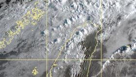 鄭明典曝1圖嗨「對流胞越來越多」！網友開心喊：台中終於下雨了▲（圖／翻攝自鄭明典臉書）

