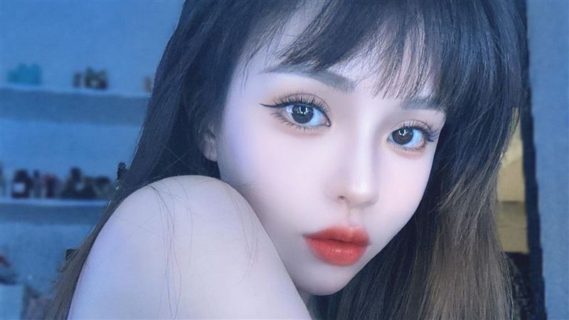「不吃牛」被廚師嗆　女星開罵：大傻眼！