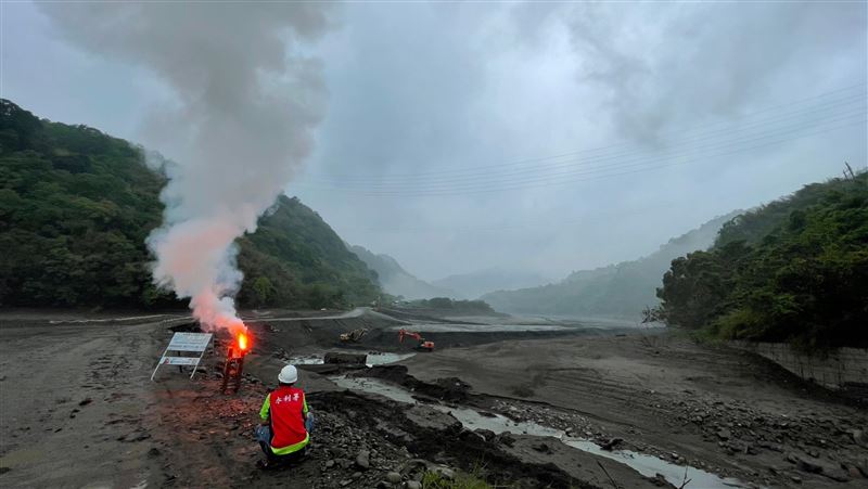 桃竹地區水庫蓄水率低　北水局放焰劑增雨