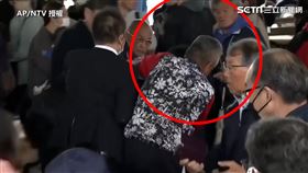 (岸田文雄)漁港大叔壓制嫌犯（圖／AP/NTV授權）