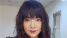 ▲唐綺陽，侯佩岑。（圖／翻攝自唐綺陽IG）