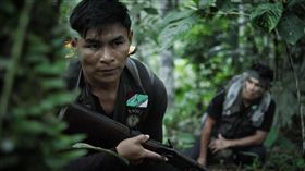 紀錄片「被偷走的國家」揭一帶一路爭議（2）紀錄片「被偷走的國家」拍攝厄瓜多原住民奮力反抗中國礦業公司對自然資源的剝削與破壞的過程。導演馬克維瑟（Marc Wiese）同時也與當地記者取得關鍵資料，揭露厄瓜多與中國政府間的貪污腐敗，讓「一帶一路」計畫中「共同富裕」的美夢，幻滅為政客間的利益輸送秀。（公視提供）中央社記者葉冠吟傳真  112年2月16日