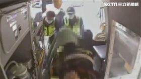 獨家／姊弟戀變調！運將當街砍殺女友載走　疑心急丟包反車禍被逮