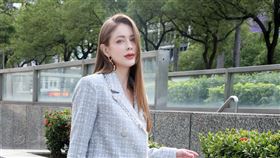 俄羅斯美女安妮三立新聞網專訪。（記者邱榮吉/攝影）