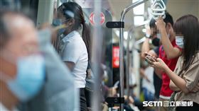 北捷/捷運車廂/口罩(圖/記者陳弋攝影)