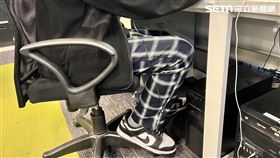 抖腳（示意圖）