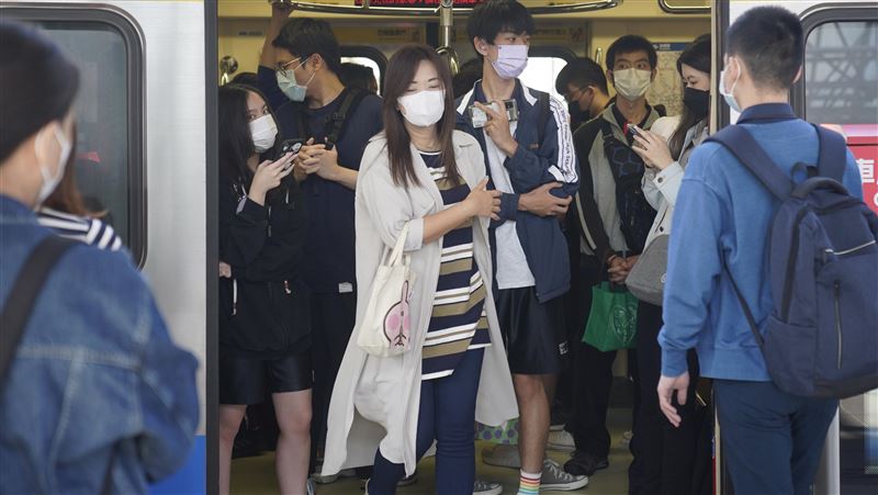 有這些症狀特定族群　鄭文燦：建議戴口罩