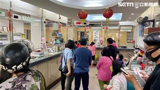 直擊／郵局臨櫃領6千首日　避開2地雷時段