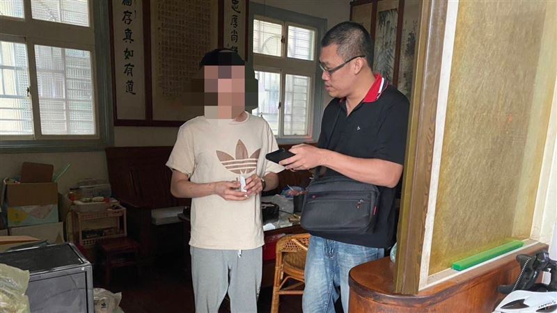 全國首例！普發6千元遭盜領　警逮2人