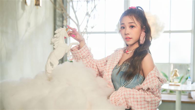 艾薇躍升女CEO　「穩賺不賠」遍尋投資人