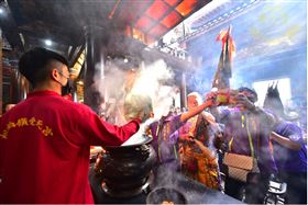 ▲人山人海的景象已成受天宮進香期的常態。（圖／翻攝自松柏嶺受天宮粉絲專頁）