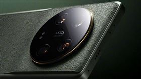 影像旗艦小米13 Ultra。（圖／翻攝自雷軍微博）