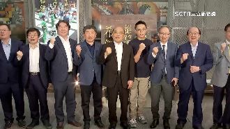 防疫團隊共賞國片　蘇貞昌：團結戰勝病毒